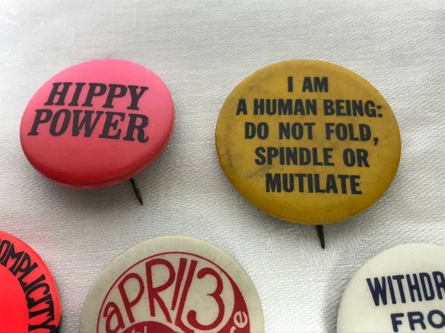 Collection Of Various Vintage 1960s Sixties Hippy Vietnam Era Peace Love Buttons - See Photos [Photo 8]