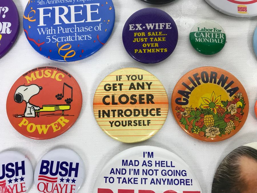 Collection Of Various Vintage Buttons Including Vintage Presidential Political Buttons - See Photos [Photo 8]