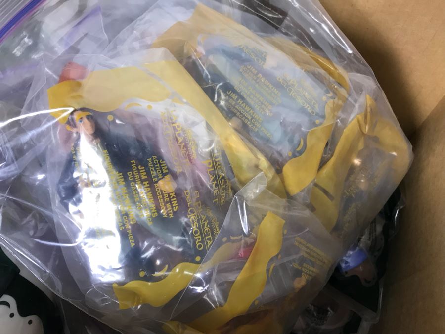 (3) Large Boxes Filled With Various McDonalds And Burger King Happy Meal Toys, Hot Wheels Posters, Sealed Nickelodeon Trivia Game, Winchester Stearman Biplane, San Diego State Chevron Car - See All Photos [Photo 37]