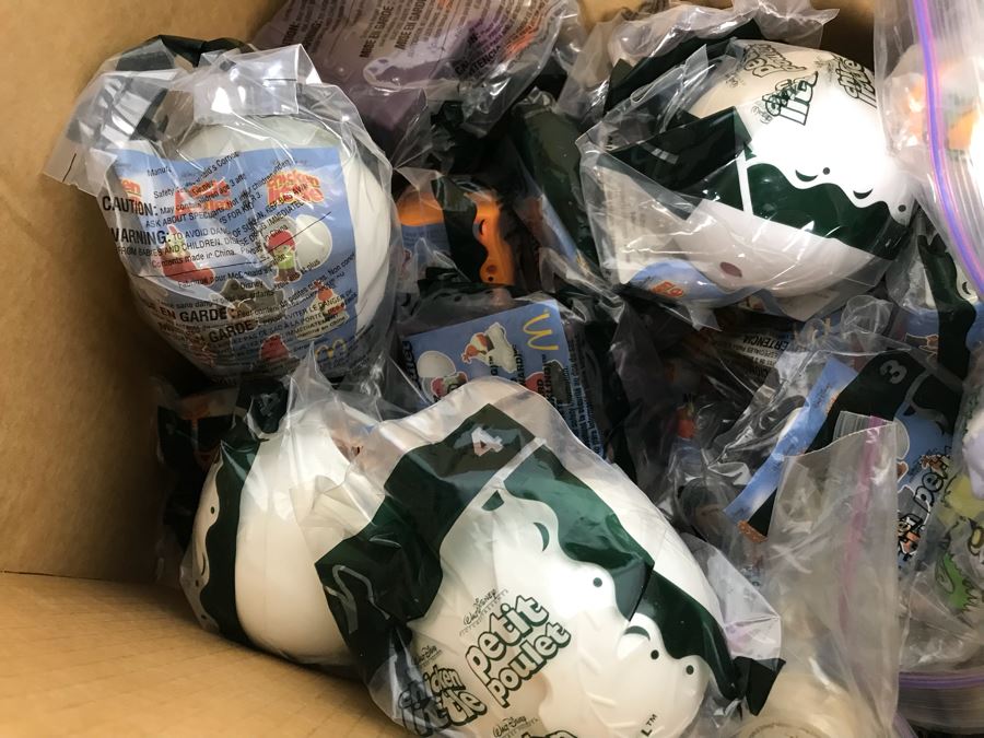 (3) Large Boxes Filled With Various McDonalds And Burger King Happy Meal Toys, Hot Wheels Posters, Sealed Nickelodeon Trivia Game, Winchester Stearman Biplane, San Diego State Chevron Car - See All Photos [Photo 41]