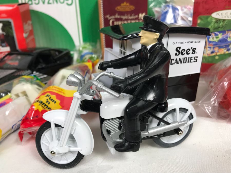 (3) Large Boxes Filled With Various McDonalds And Burger King Happy Meal Toys, Christmas Ornaments, Trading Cards Including Pokemon, PEZ Dispensers - See All Photos [Photo 39]