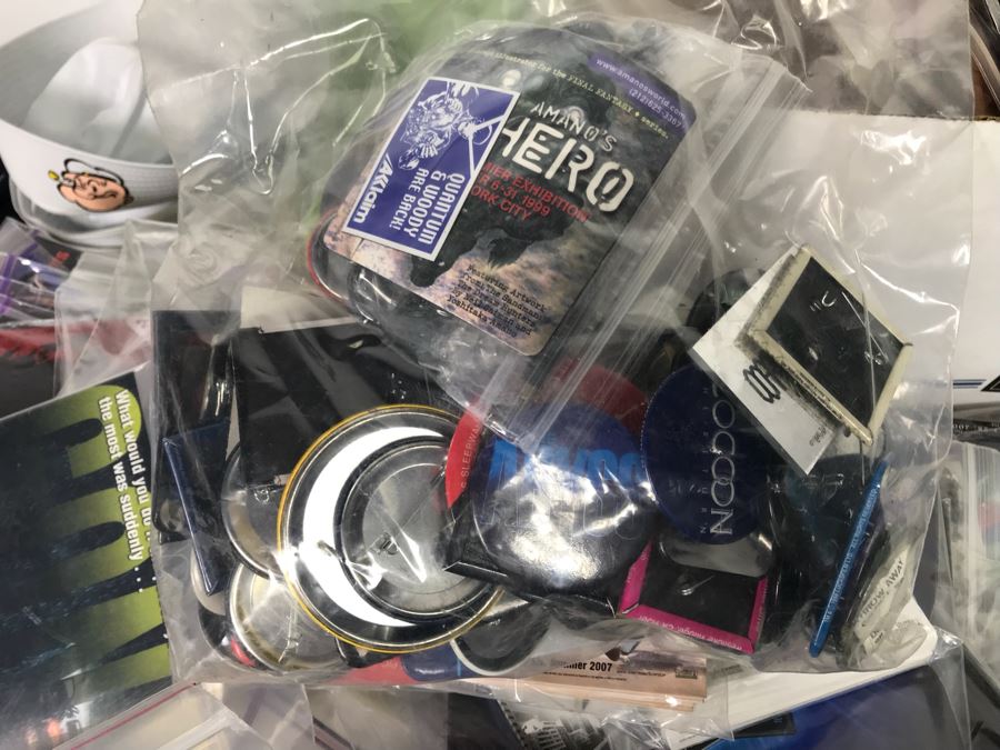 Huge Lot Of Various TV Series And Movie Promotional Hats, Ghost Hunters Toy Figurines, Alien Doll, Tons Of Beowulf Sealed Promotional Pins, Promotional Buttons And Patches, Movie Promo Cards From Comic Con - See All Photos [Photo 43]