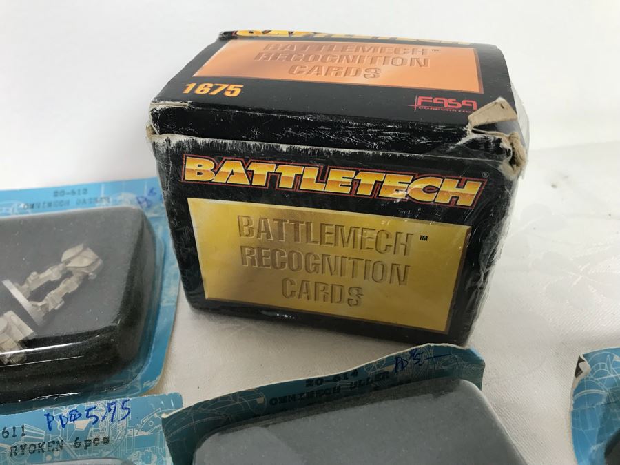 Vintage BattleTech BattleMech Recognition Playing Cards And Collection Of (13) OmniMechs Sets (Note That Cardboard Backing Is Separated On Some) [Photo 10]
