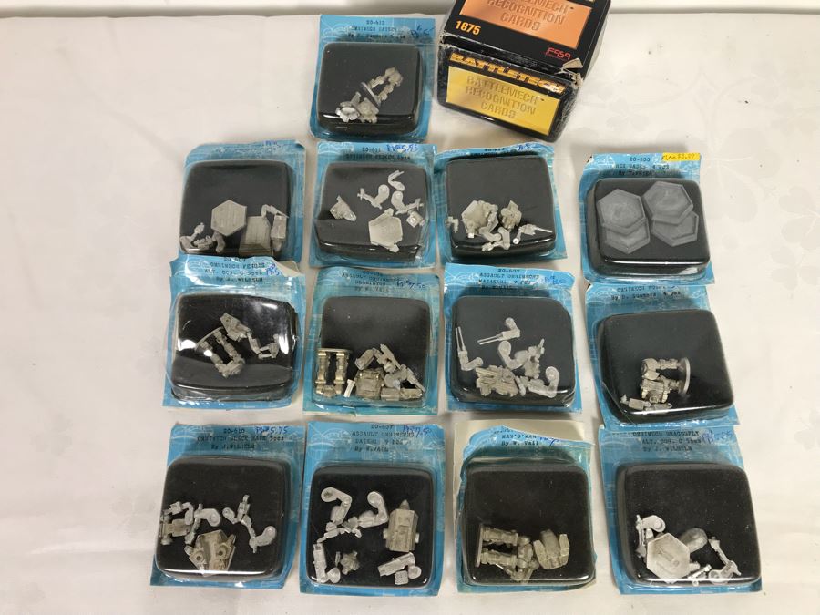 Vintage BattleTech BattleMech Recognition Playing Cards And Collection Of (13) OmniMechs Sets (Note That Cardboard Backing Is Separated On Some) [Photo 2]
