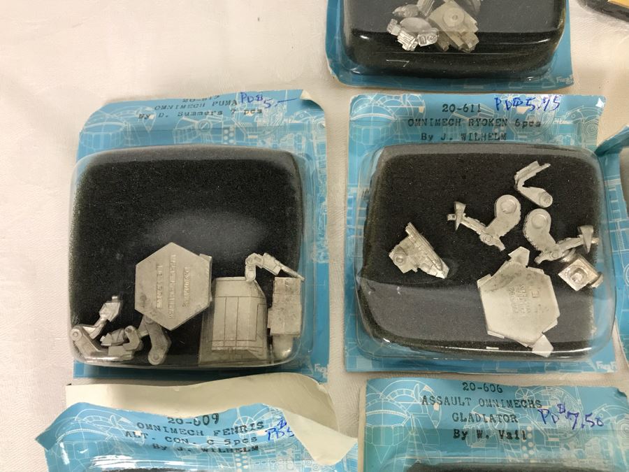 Vintage BattleTech BattleMech Recognition Playing Cards And Collection Of (13) OmniMechs Sets (Note That Cardboard Backing Is Separated On Some) [Photo 7]