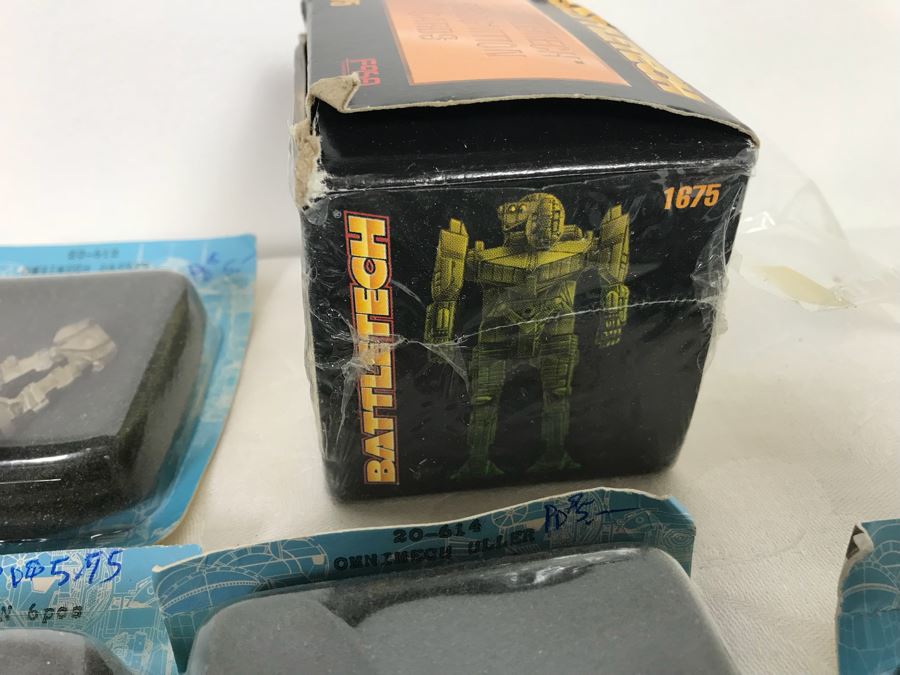 Vintage BattleTech BattleMech Recognition Playing Cards And Collection Of (13) OmniMechs Sets (Note That Cardboard Backing Is Separated On Some) [Photo 11]