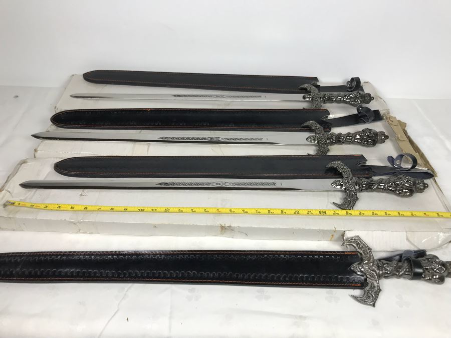 Set Of (4) Large Fantasy Swords New Old Stock 33'L [Photo 3]