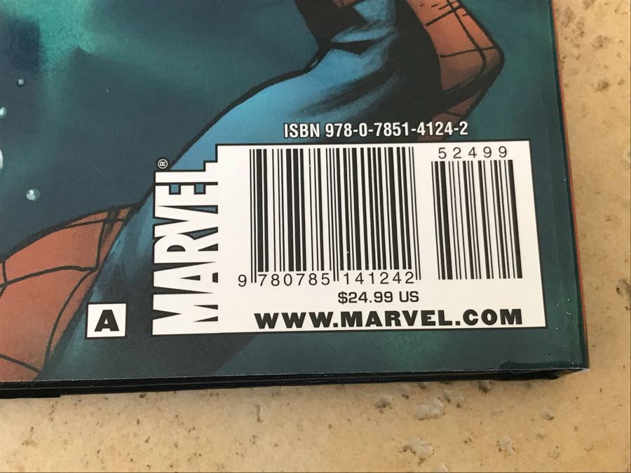 (4) Marvel Hardcover Graphic Novel Comic Books Spider-Man [Photo 10]