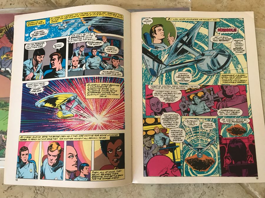 Vintage Star Trek The Motion Picture Marvel Super Special Magazine And Prince Valiant In The Days Of King Arthur Books One And Two [Photo 7]