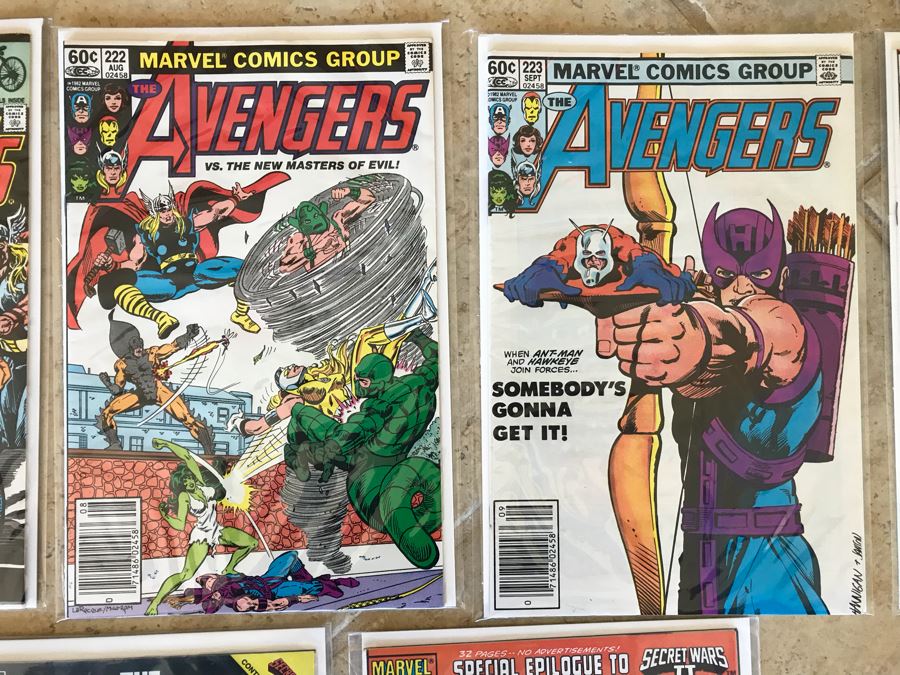 (13) Marvel The Avengers Comic Books - See Photos [Photo 6]