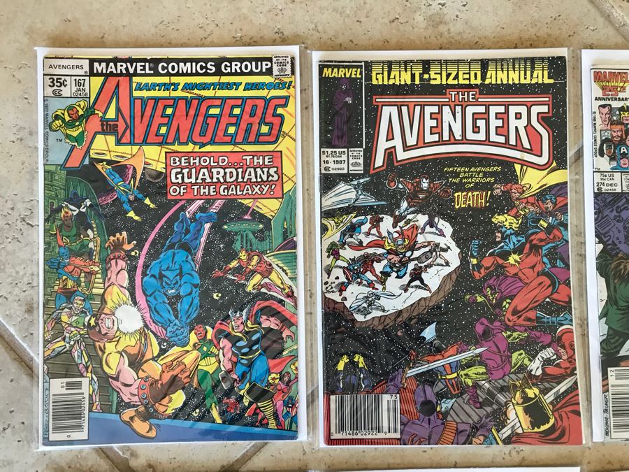 (13) Marvel The Avengers Comic Books - See Photos [Photo 2]