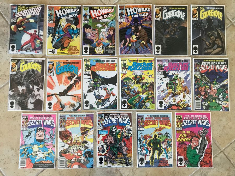 (17) Marvel Comic Books: Daredevil, Howard The Duck, The Gargoyle 1, Rocket Raccoon, Marvel Super Heroes Secret Wars [Photo 1]