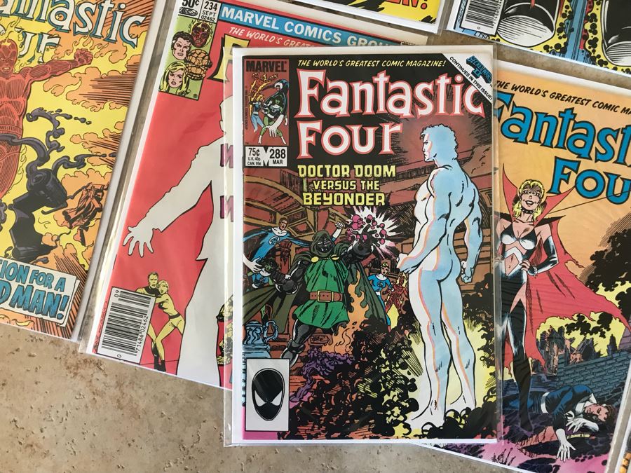 (25) Marvel Fantastic Four Comic Books - See Photos [Photo 14]