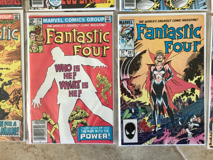 (25) Marvel Fantastic Four Comic Books - See Photos [Photo 12]
