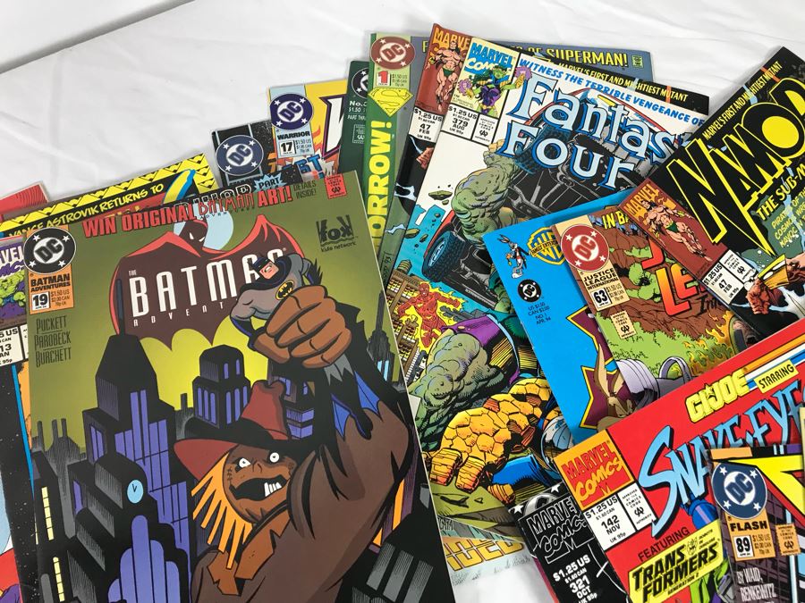 Comic Book Lot Includes DC Superman Action Comics Promo Poster - See Photos [Photo 4]