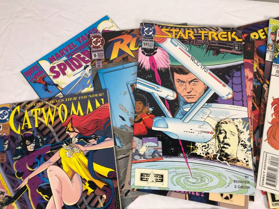 Comic Book Lot Includes DC Superman Action Comics Promo Poster - See Photos [Photo 16]