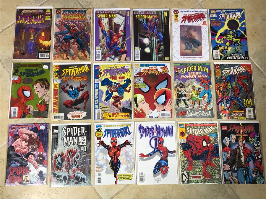 (18) Spider-Man, Spider-Girl, Spider-Woman Comic Books [Photo 1]