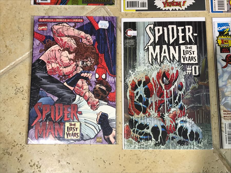 (18) Spider-Man, Spider-Girl, Spider-Woman Comic Books [Photo 8]