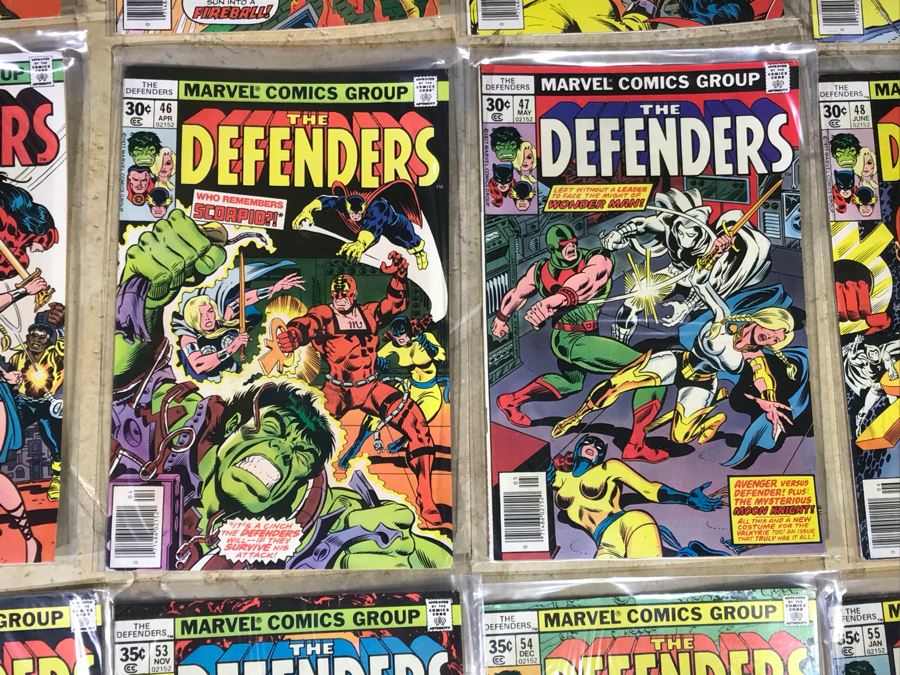 (28) Marvel Comics The Defenders Comic Books  [Photo 12]