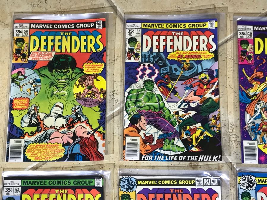 (28) Marvel Comics The Defenders Comic Books  [Photo 2]