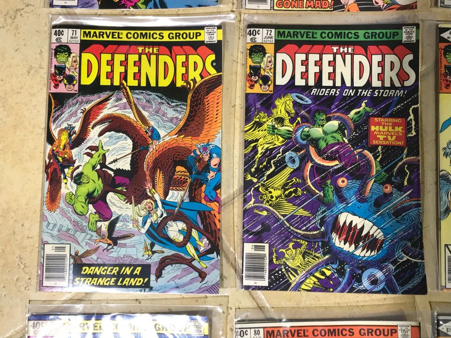 (28) Marvel Comics The Defenders Comic Books  [Photo 10]