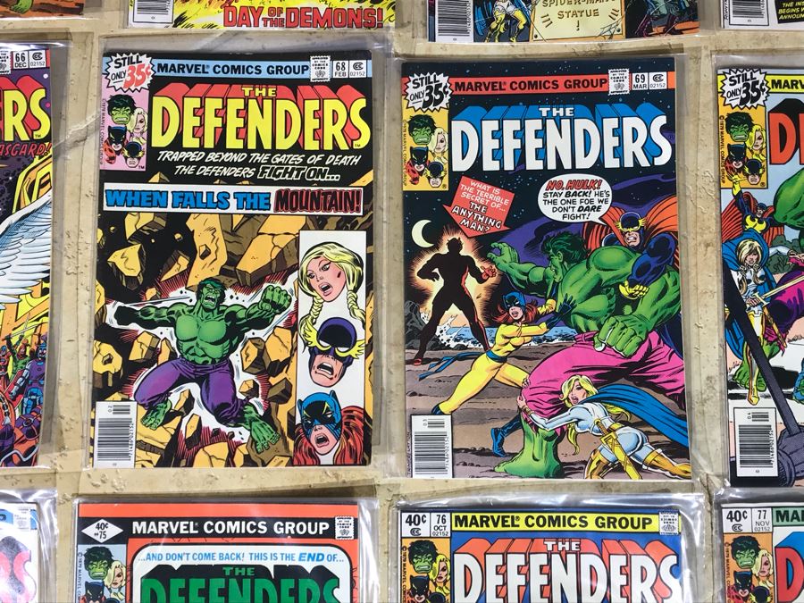 (28) Marvel Comics The Defenders Comic Books  [Photo 8]