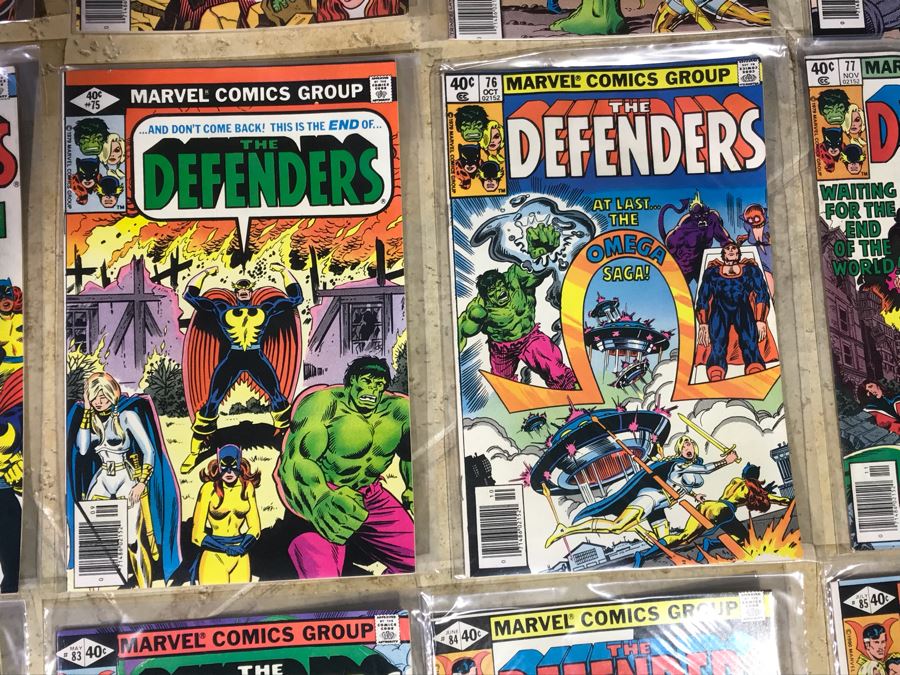 (28) Marvel Comics The Defenders Comic Books  [Photo 12]