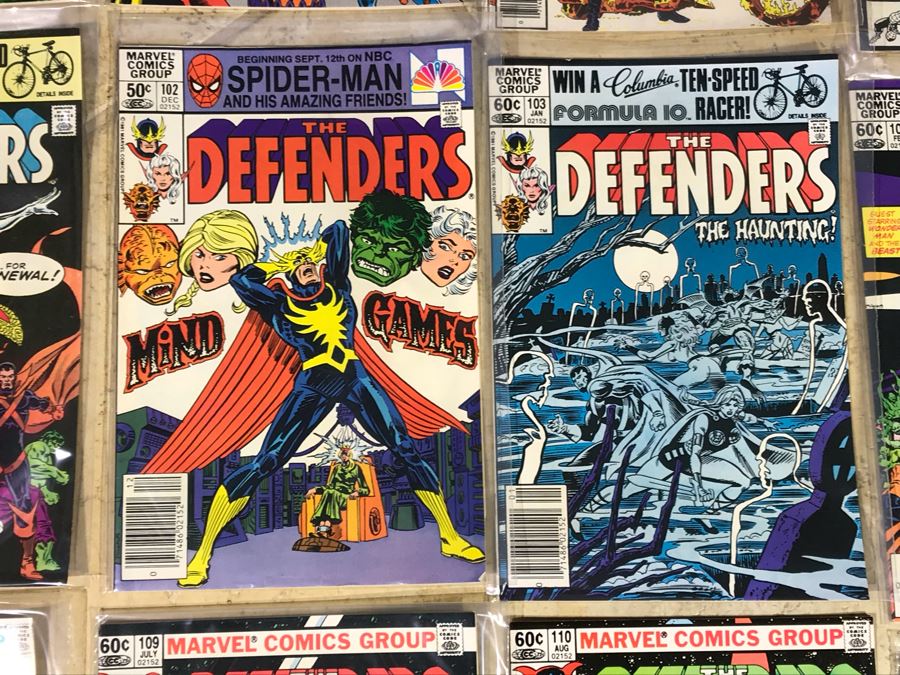 (28) Marvel Comics The Defenders Comic Books  [Photo 11]