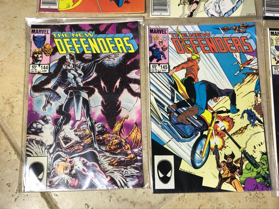 (36) Marvel Comics The Defenders Comic Books  [Photo 18]