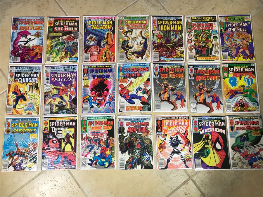 (21) Marvel Comics Marvel Team-Up Comic Books [Photo 1]