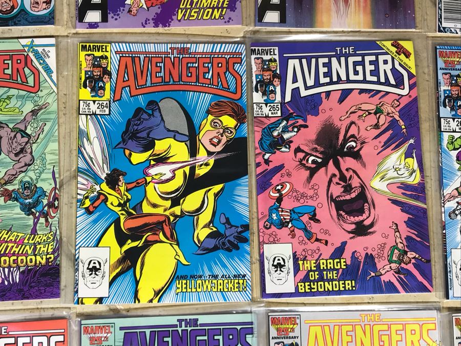 (25) Marvel Comics The Avengers Comic Books [Photo 8]