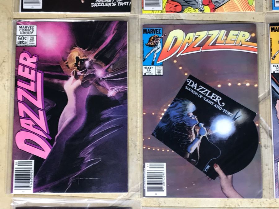 (29) Marvel Comics Dazzler Comic Books Incl Issue #1 [Photo 10]