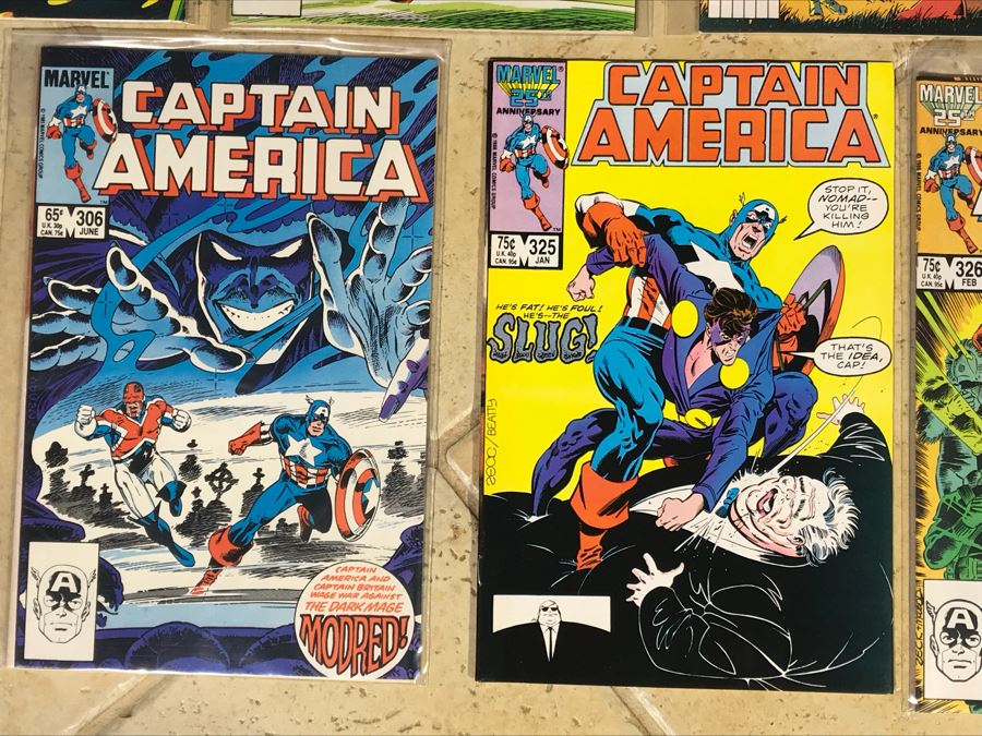 (14) Marvel Comics Captain America Comic Books [Photo 8]