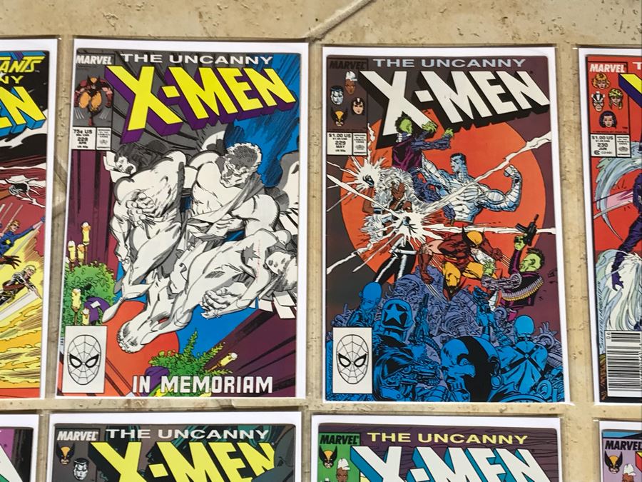 (28) Marvel Comics Uncanny X-Men Comic Books [Photo 3]