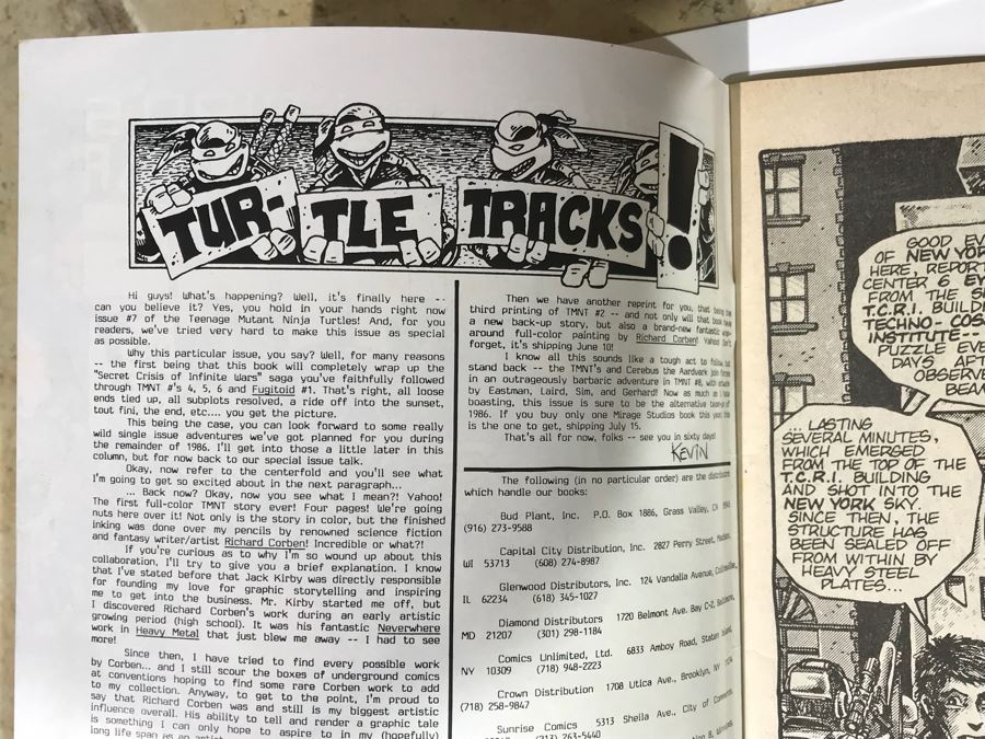 (5) Eastman And Laird's Teenage Mutant Ninja Turtles Comic Books [Photo 6]
