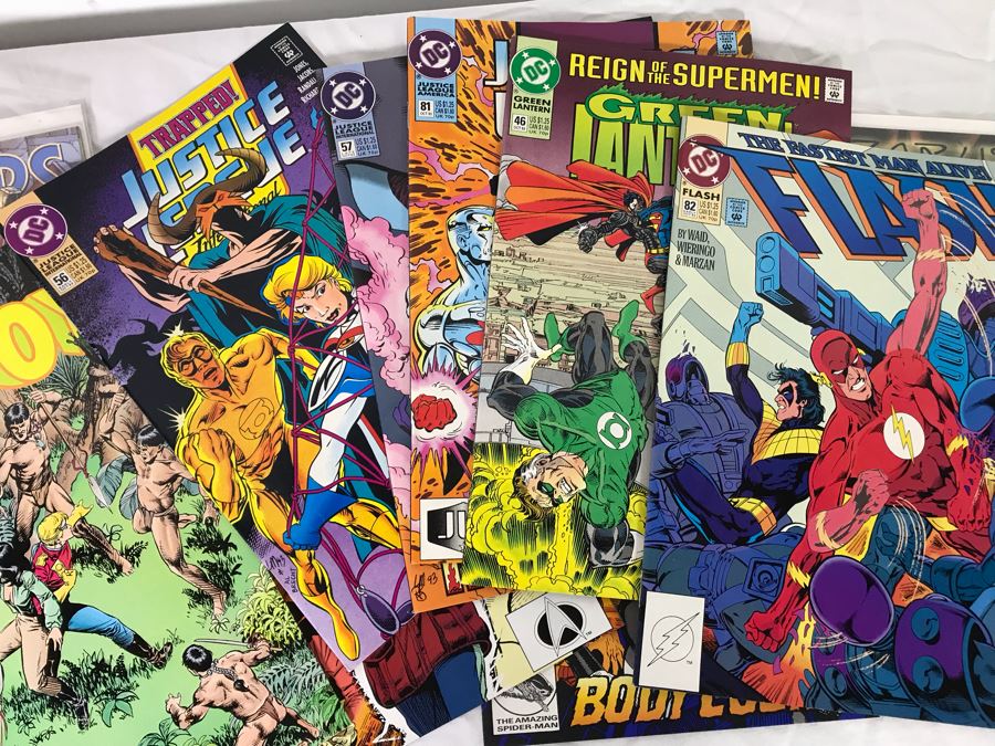 Vintage Comic Book Lot With Rod Underhill Signed Limited Edition Print Wonderwall And The Big Guy And Rusty The Boy Robot Frank Miller Poster - See Photos [Photo 15]
