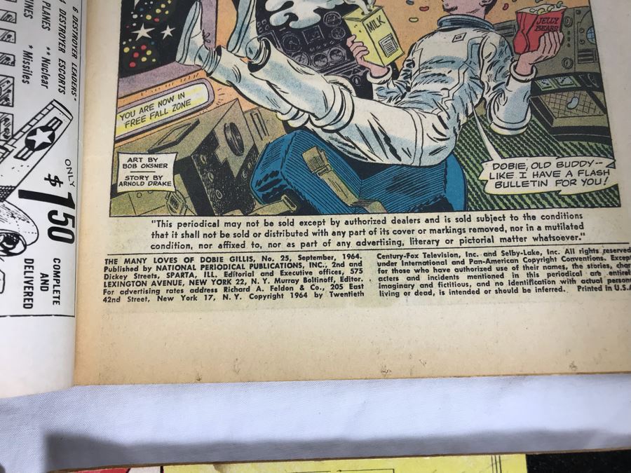 Vintage 12 Cent DC Comics And Charlton Comics Romance Comic Books Falling In Love, Career Girl Romances, Dobie Gillis, Love Diary, Bat Lash, Secrets Of Young Brides [Photo 21]