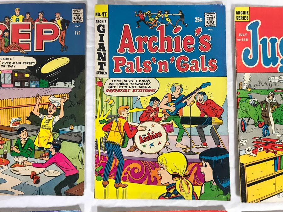 (9) Vintage Comics Books PEP, Archie's Pals N Gals, Jughead, Betty And Veronica, Archie And More [Photo 4]