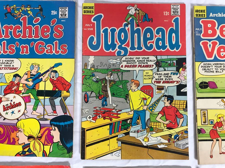 (9) Vintage Comics Books PEP, Archie's Pals N Gals, Jughead, Betty And Veronica, Archie And More [Photo 5]