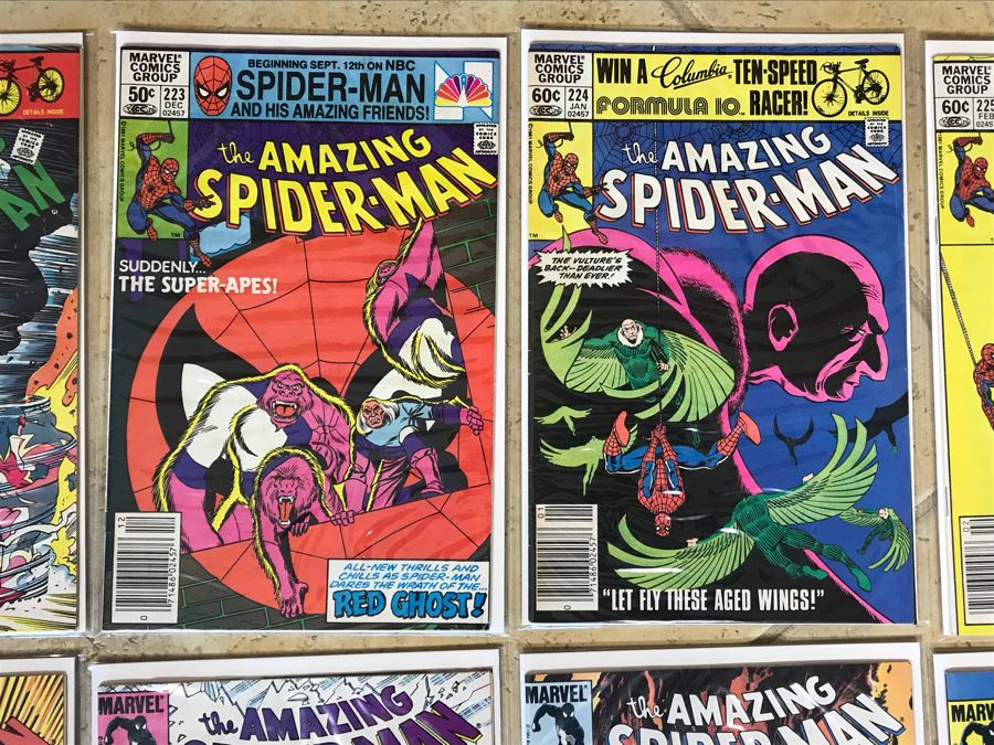 (21) Marvel Comics The Amazing Spider-Man Comic Books [Photo 4]