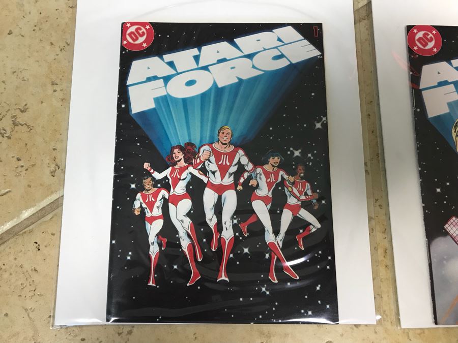 (2) DC Comics Atari Force #1 And #2 And (2) Marvel Comics Spider-Man Comics Magazines #1 And #2 [Photo 4]