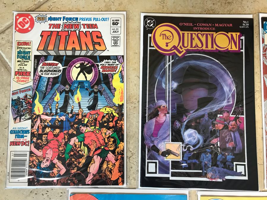 (5) Vintage DC Comic Books The Question #1 [Photo 2]
