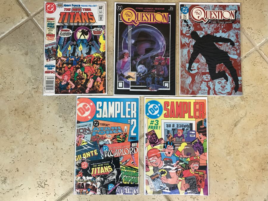 (5) Vintage DC Comic Books The Question #1 [Photo 1]