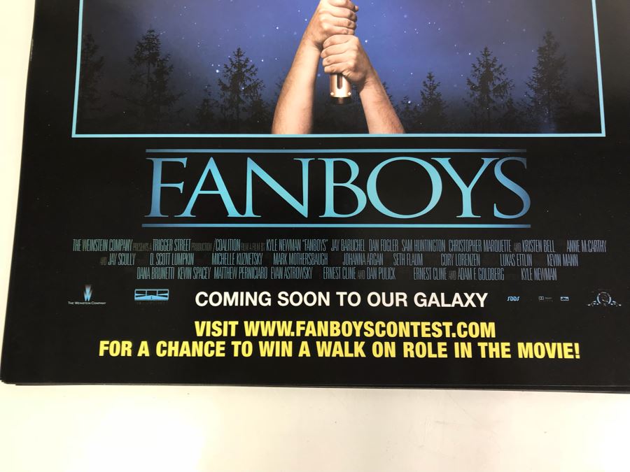 (16) Fanboys Star Wars Mini Movie Posters And (18) The Golden Compass Mini Movie Promotional Posters [Photo 4]