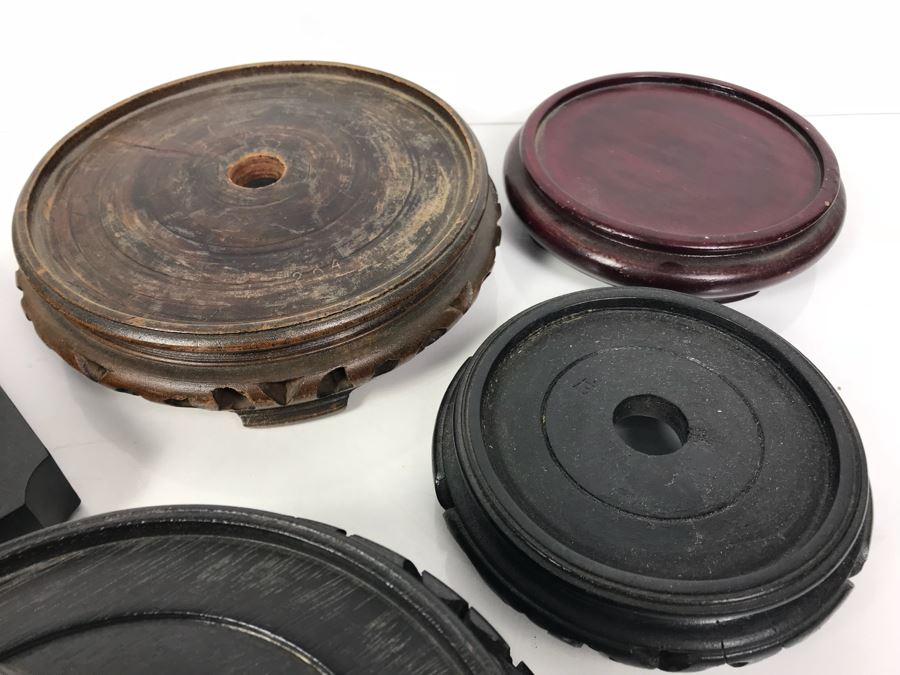 Collection Of Various Sizes Of Asian Wooden Display Stands [Photo 9]