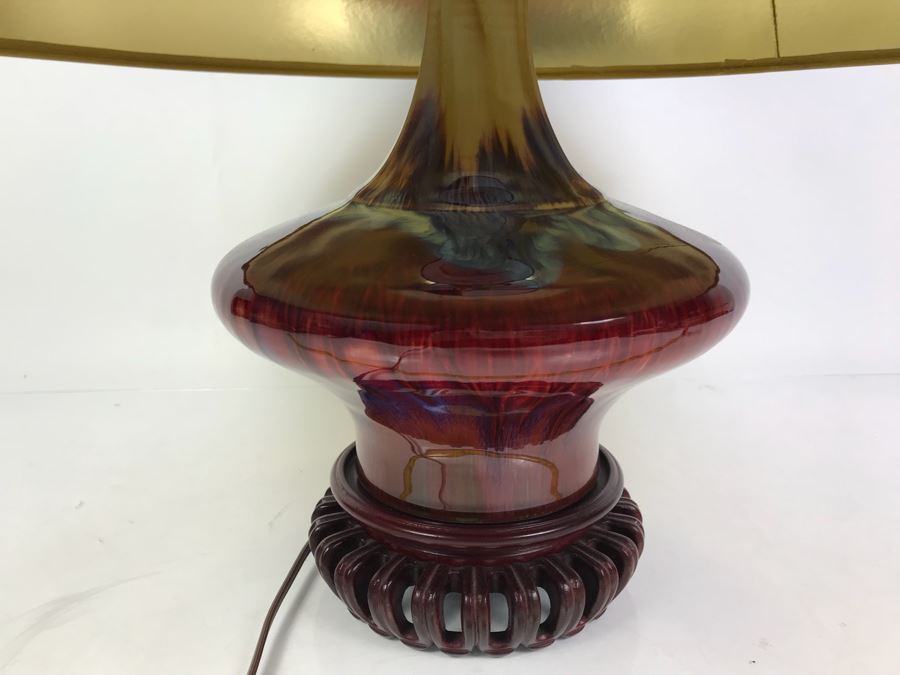 Pottery Table Lamp With Shade [Photo 3]