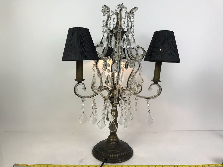 3-Light Candelabra Crystal Strand Table Lamp [Photo 2]