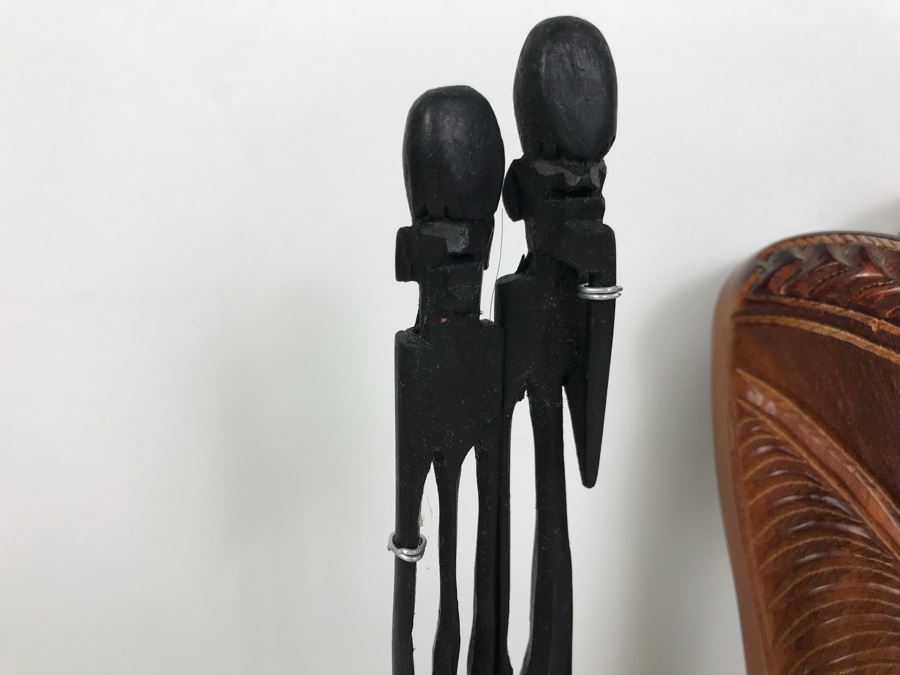 Koruru (Owl) Maori Hand Made New Zealand Carved Head Sculpture And African Wooden Sculpture Of Family [Photo 7]