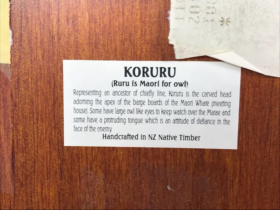 Koruru (Owl) Maori Hand Made New Zealand Carved Head Sculpture And African Wooden Sculpture Of Family [Photo 14]