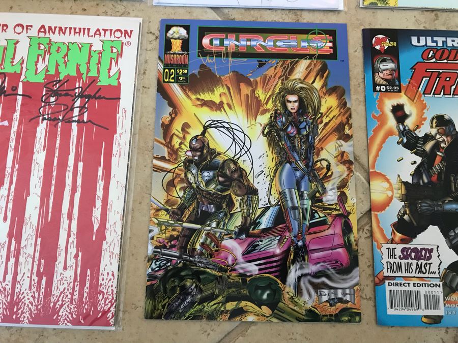 (6) SIGNED Comic Books [Photo 14]